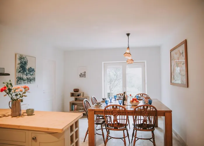 3 Bed - Sleeps 6 - Pool - Parking - Pet Friendly Couze-et-Saint-Front